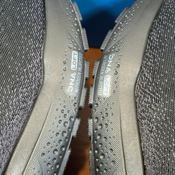 Brooks Women's Ghost 16 Road Running Shoes Black Size 6.5 - Picture 8 of 10